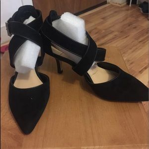 Woman shoe-2” heel